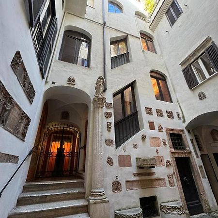 Rome Center, Luxury & History In Via Monserrato Zewnętrze zdjęcie